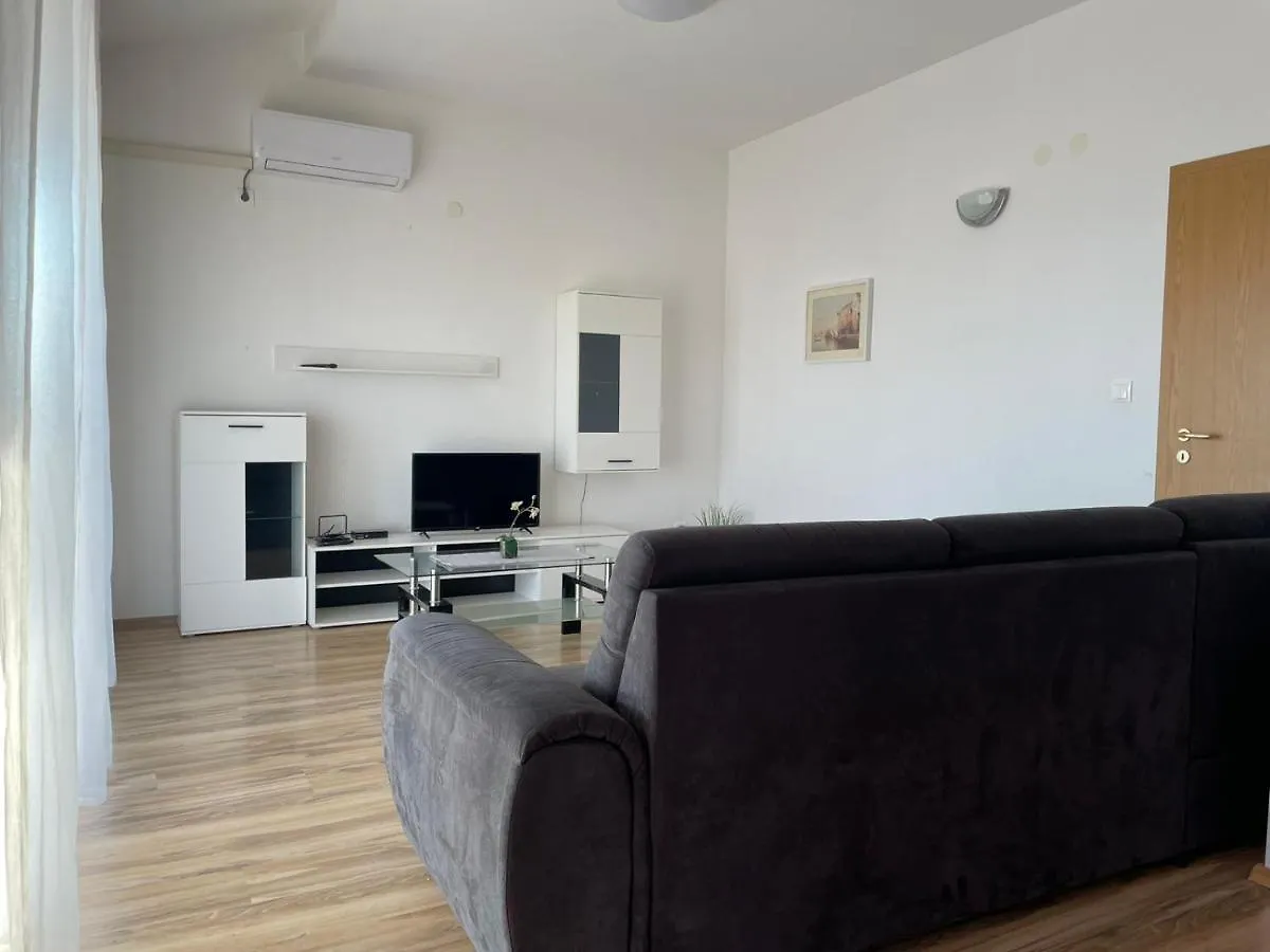 Apartment Zenit Kastela